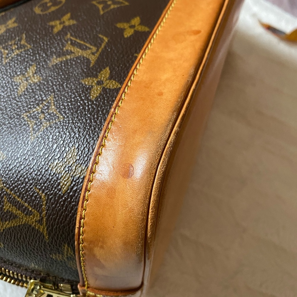 Louis Vuitton alma monogram - Picture 8 of 11